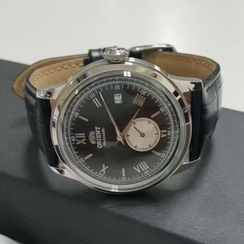 jam tangan Orient Bambino small second RA-AP0101B automatic Black dial