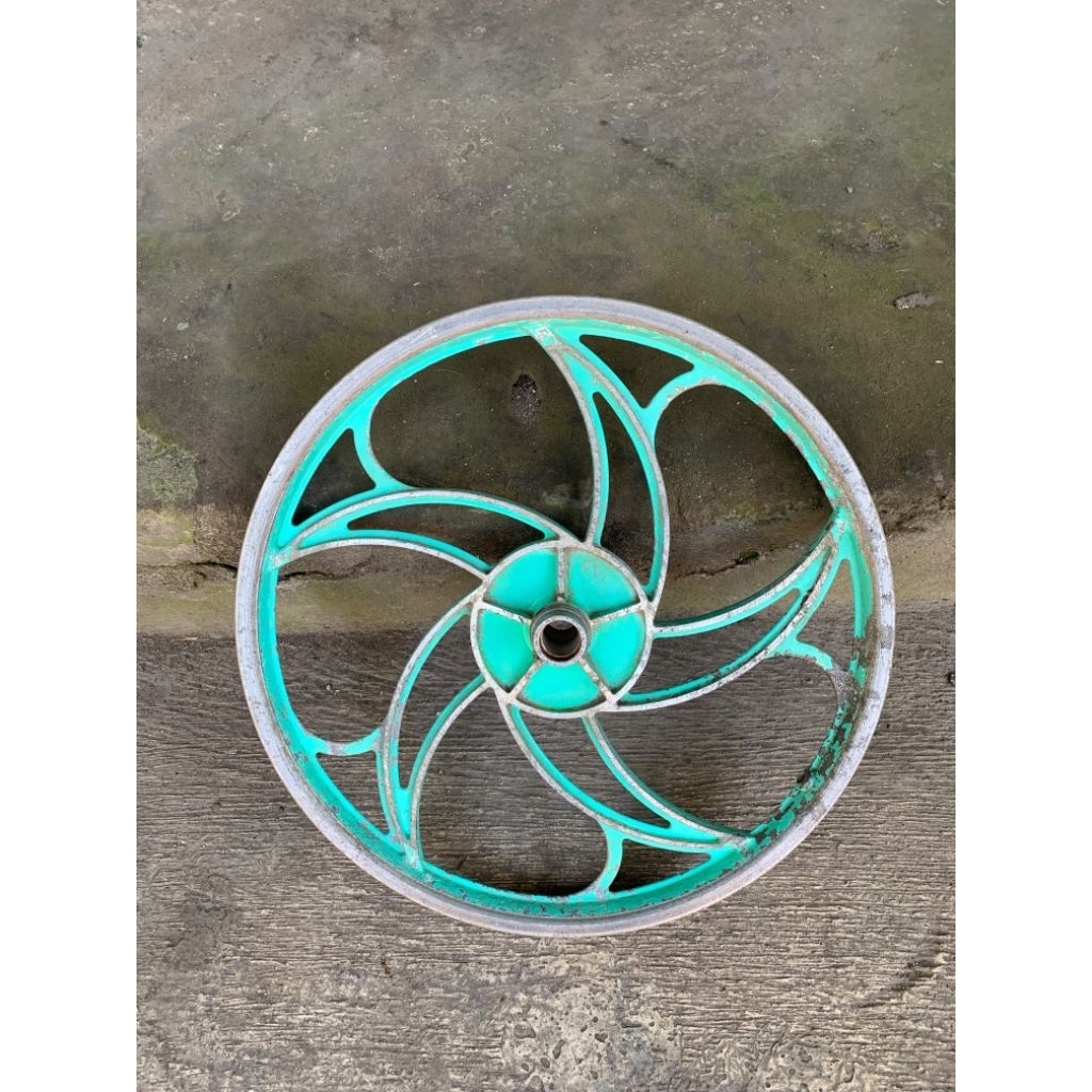 Velg Alloy ring 20 model bunga bmx Minion minitrek