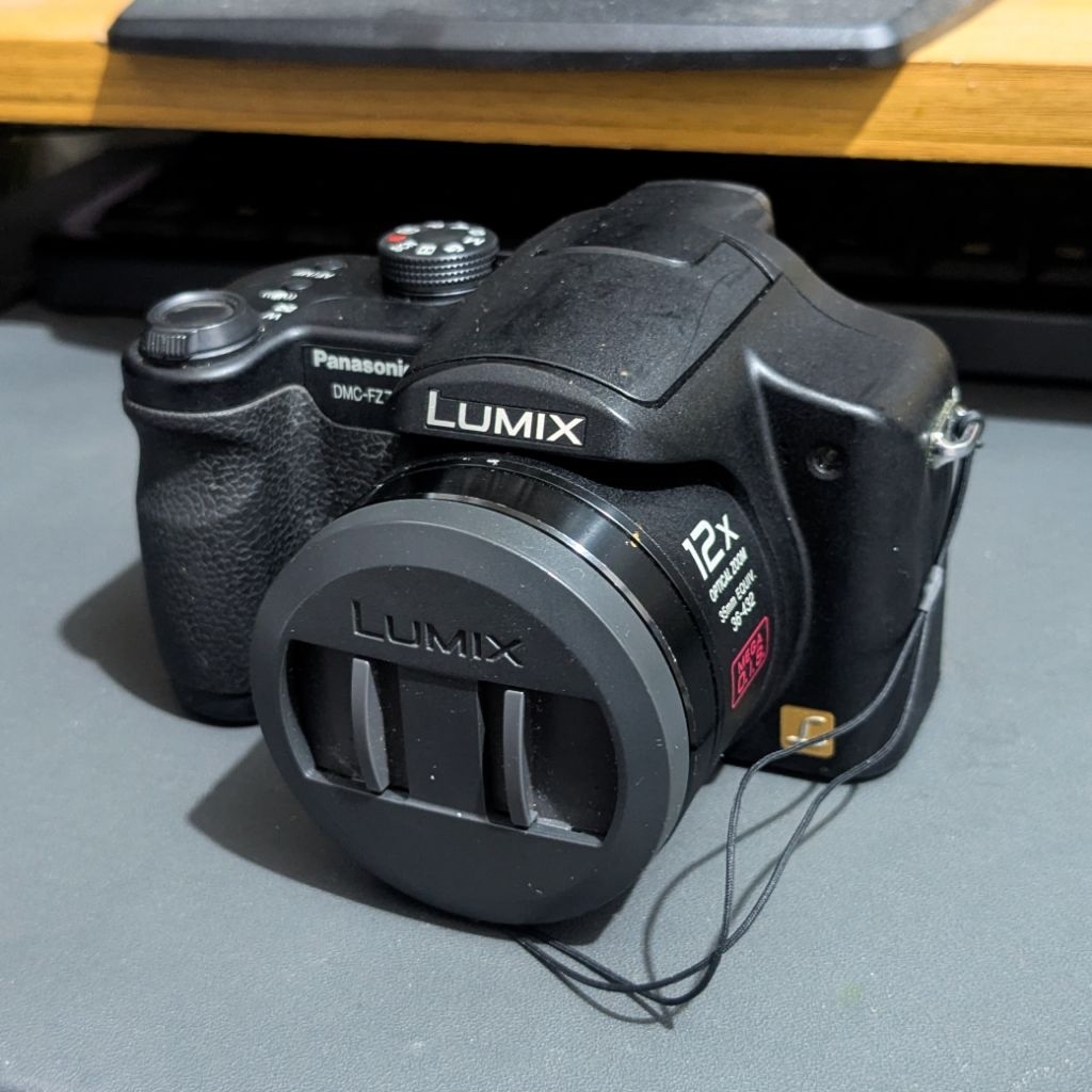 Kamera digital Prosumer Panasonic Lumix DMC FZ7 Second