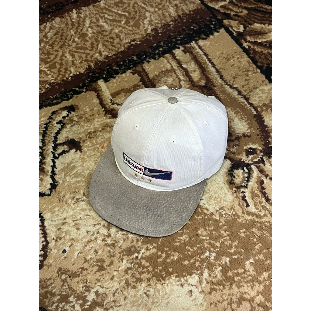 Topi Nike USA Vintage