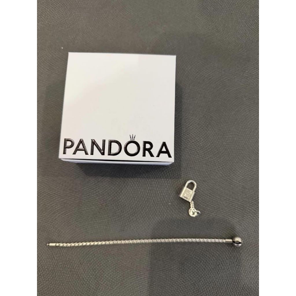 PANDORA original store