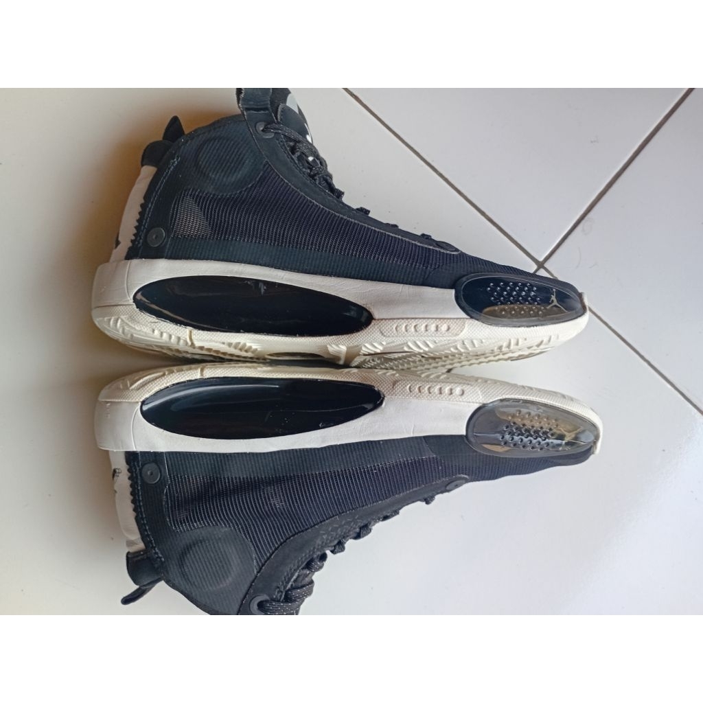 Jordan 34 Hitam