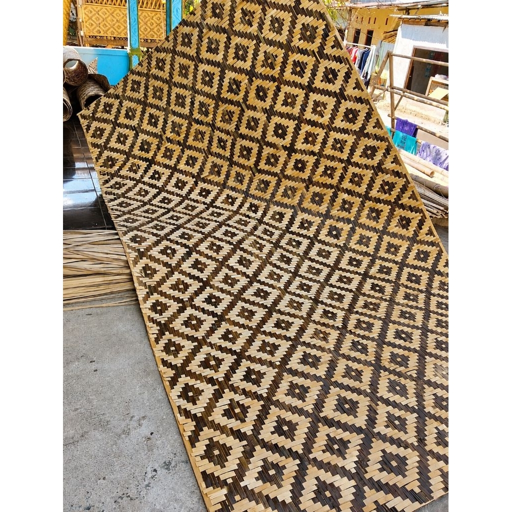 Anyaman Bambu Motif 2x3 Premium | Finishing Vernis Mengkilap | Custom Ukuran | Cocok Plafon, Villa, 