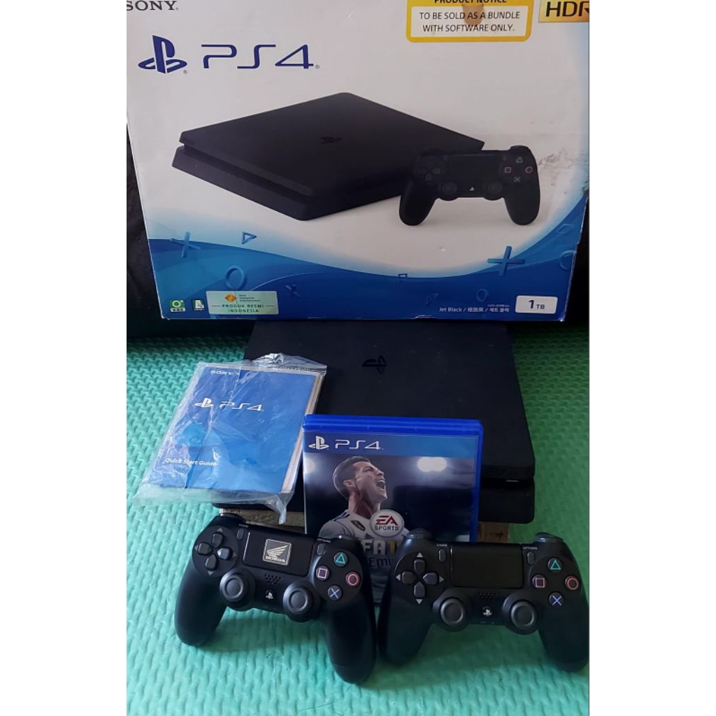 PS 4 Ori 1TB Bonus Kaset FIFA 2014