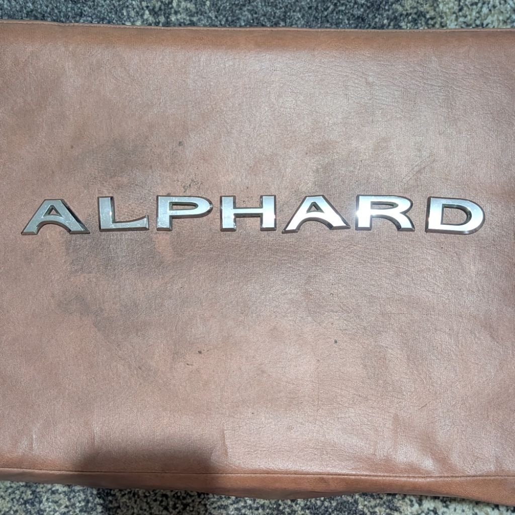 Emblem Logo Tulisan Alphard Bagasi Belakang Preloved Copotan