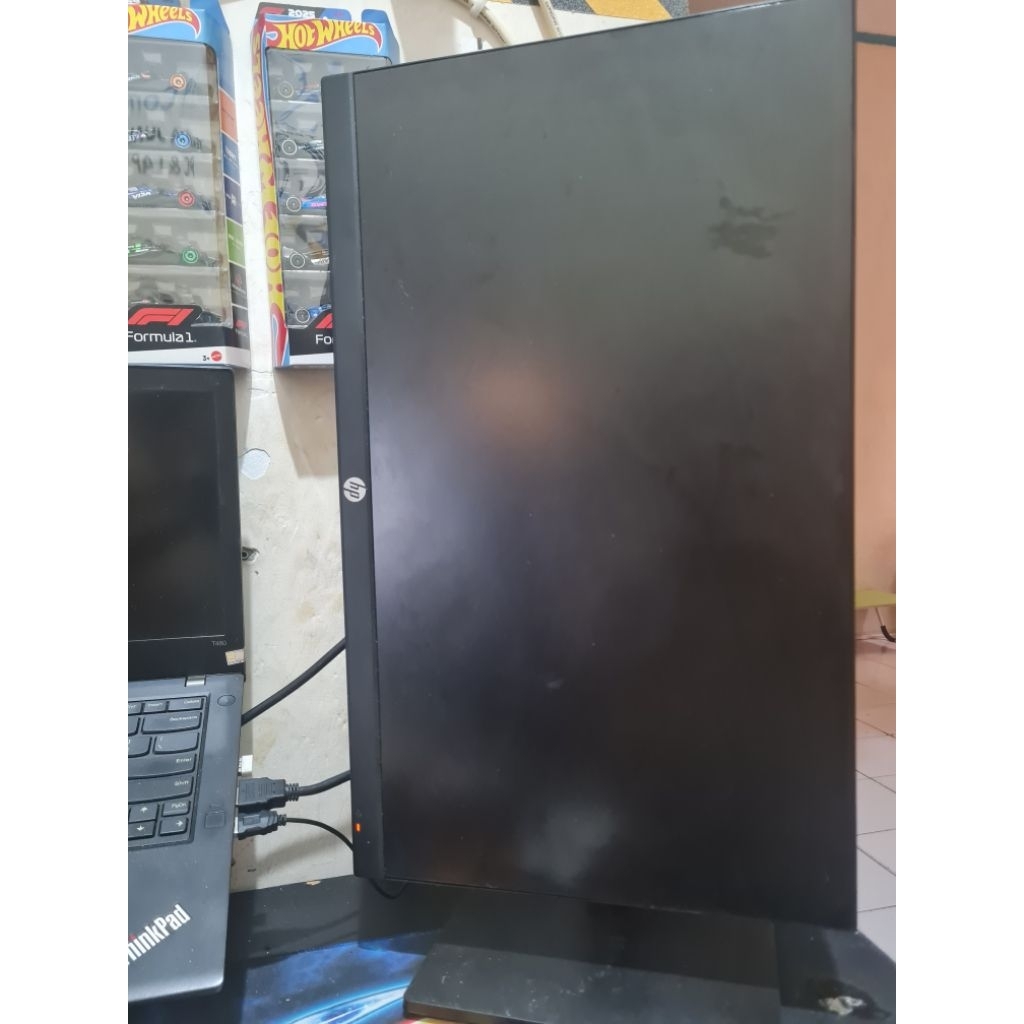Monitor HP 22inch bekas