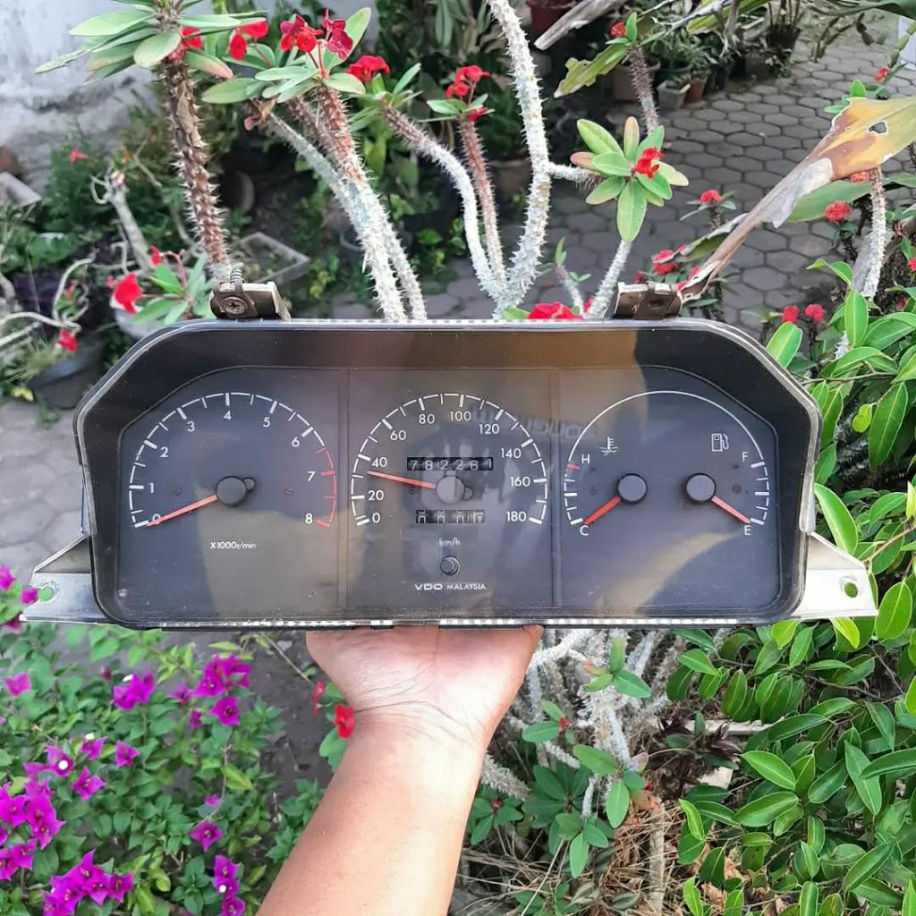 Speedometer proton saga iswara