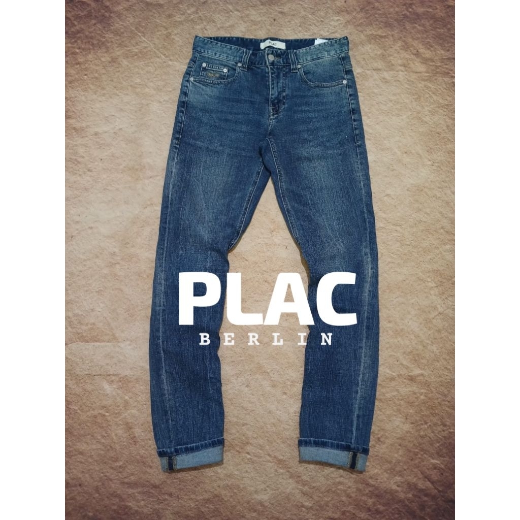 jeans PLAC BERLIN bahan tebal ngaret bekas pakai recomend