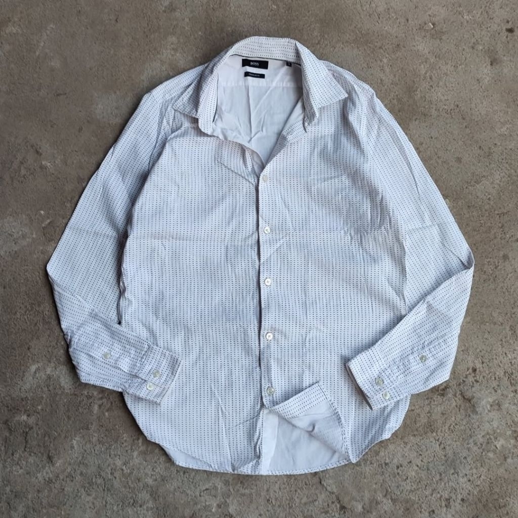 Kemeja Hugo Boss