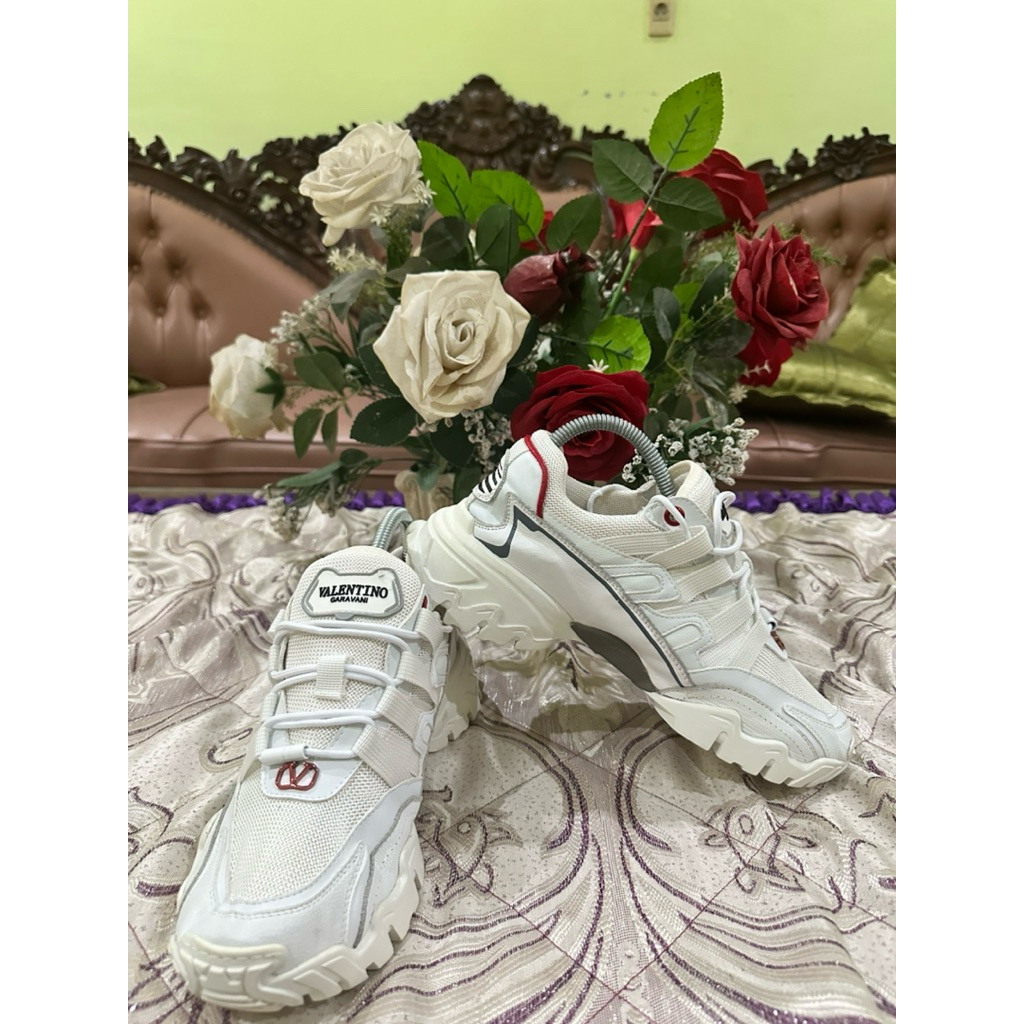 Valentino Garavani Casual Sneakers