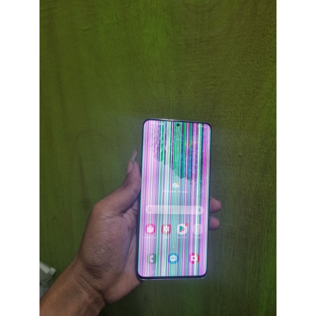 Handphone Second Samsung Galaxy S20 Plus Ram 8/128GB