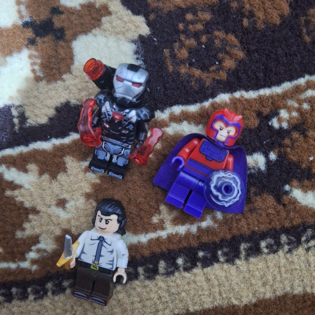 brick minifigure Marvel