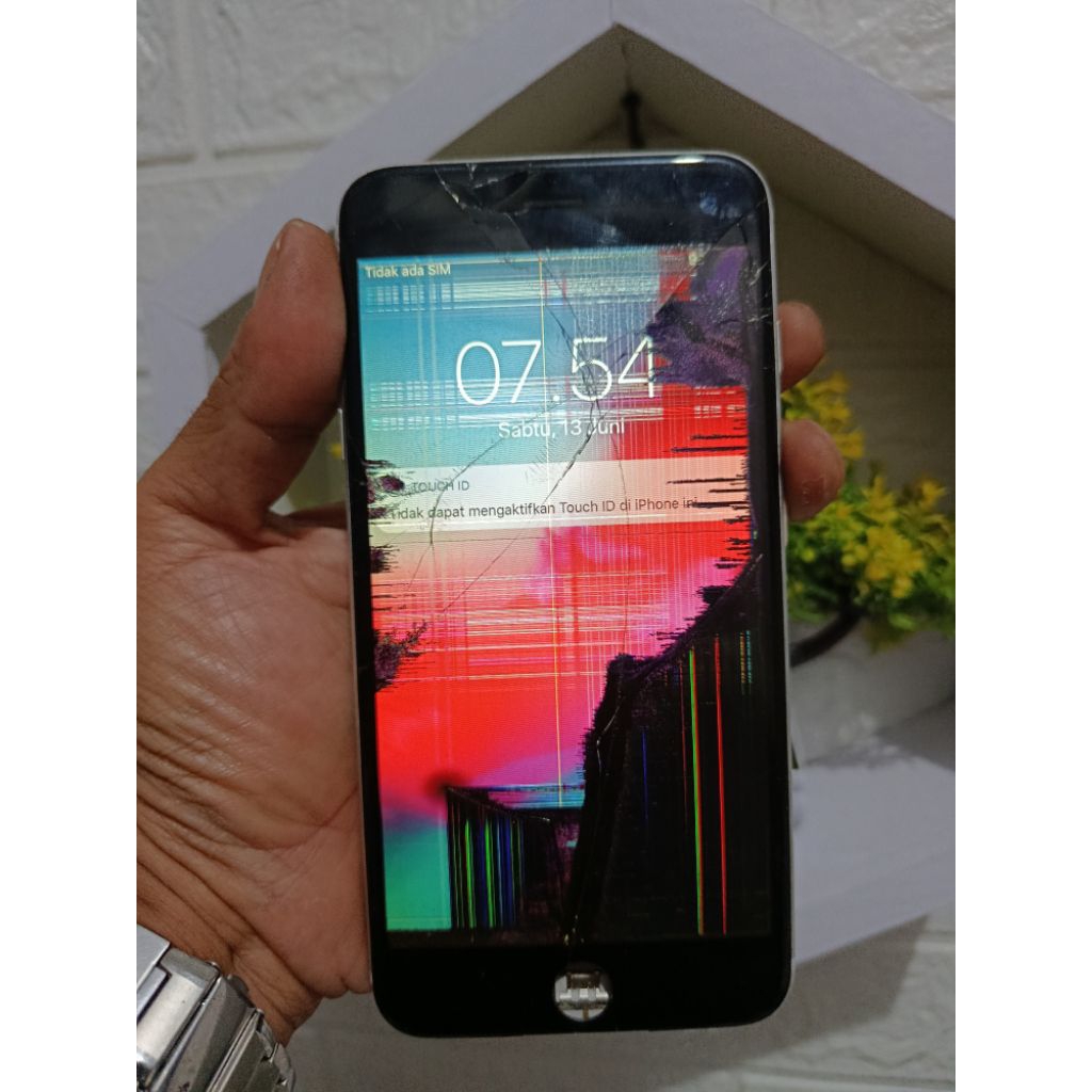 IPHONE 6 PLUS MINUS