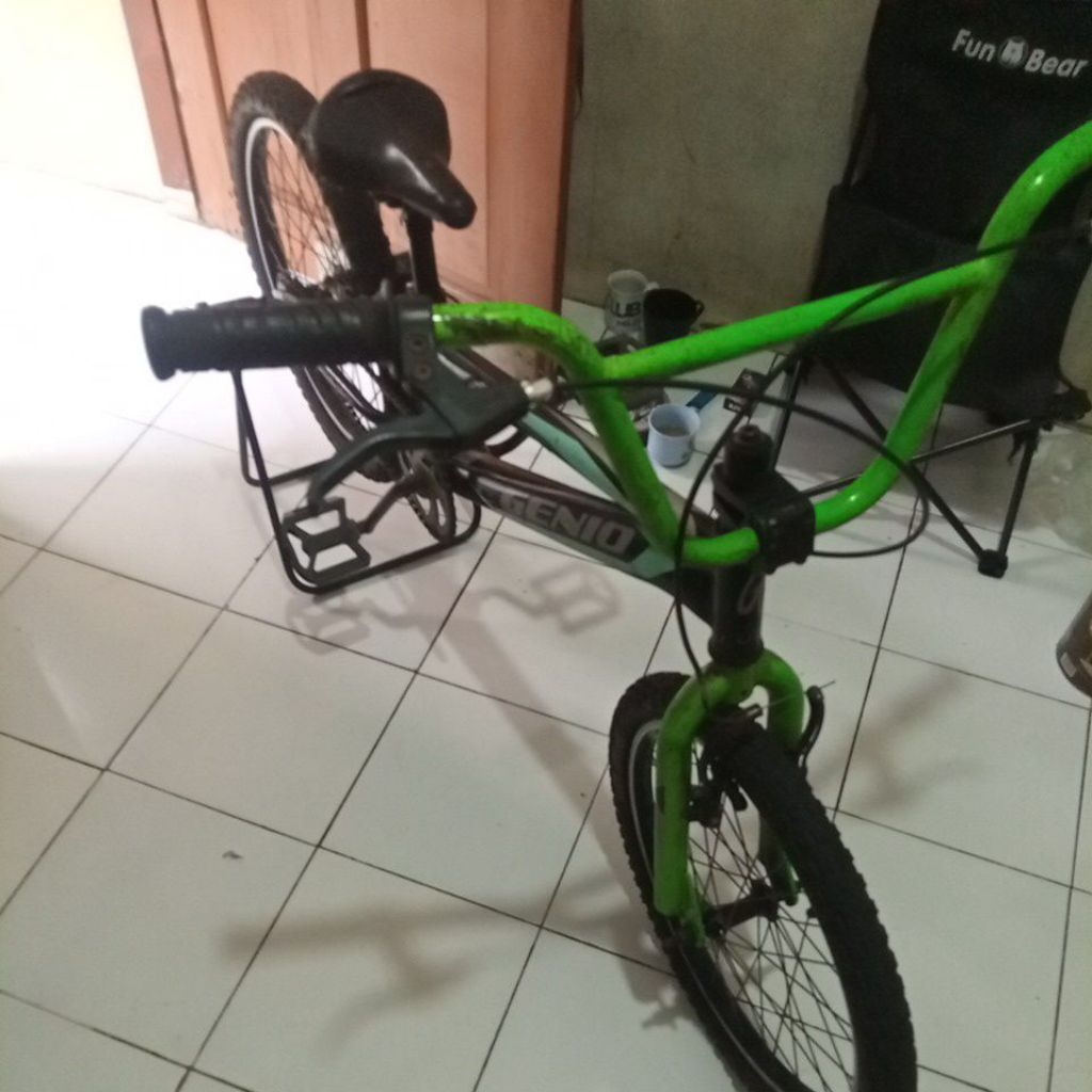 sepeda Genio fury