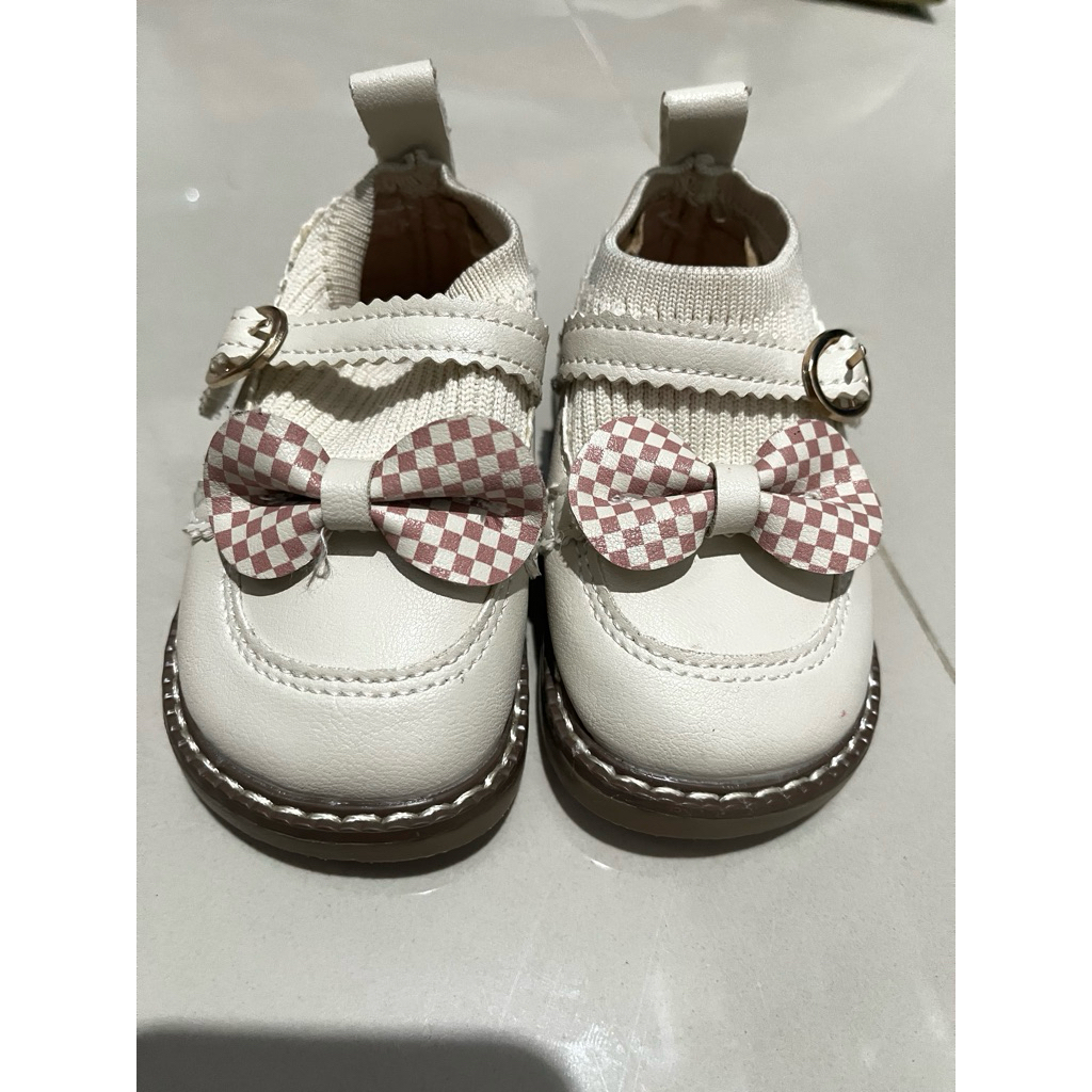 PL sepatu anak perempuan import