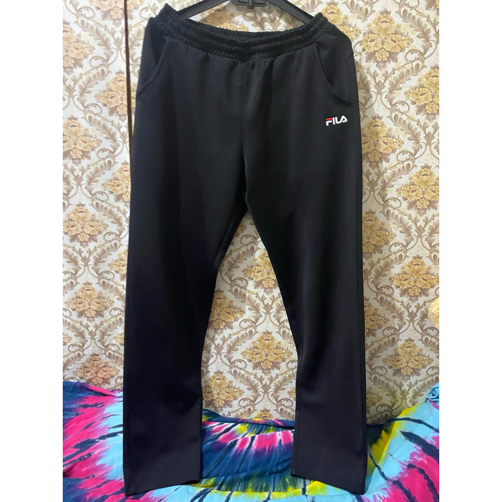 preloved training Fila Original ( BACA DESKRIPSI )