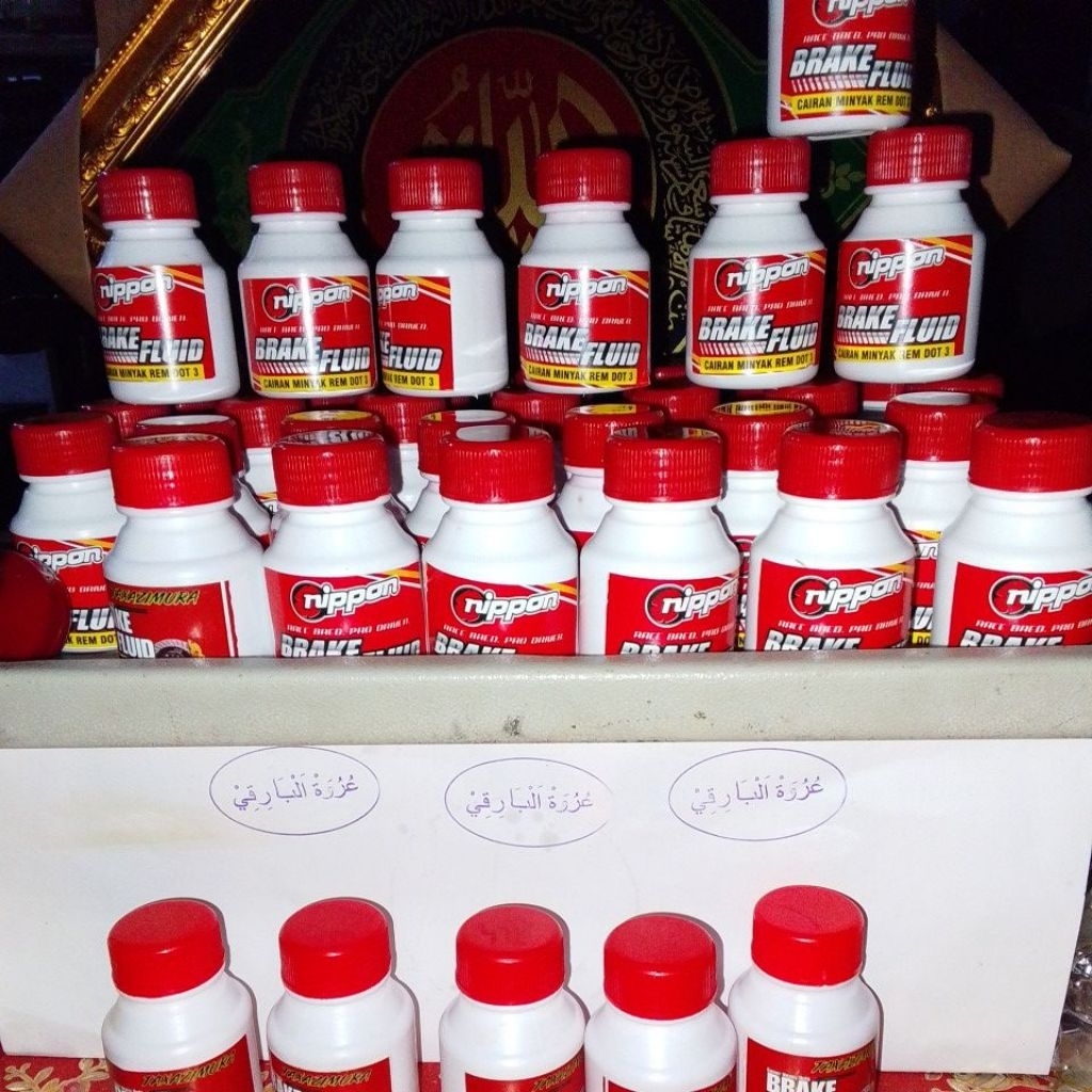 foto produk 24 Botol Minyak Rem Nippon DOT 3 50ml - Anti Korosi, Aman untuk Cat Motor, Tidak Merusak