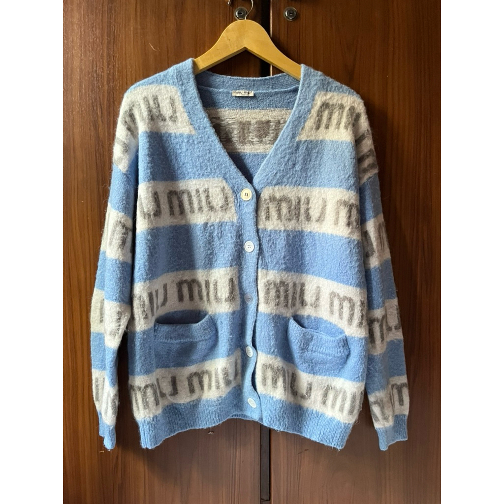 Miu Miu cardigan size M oversized