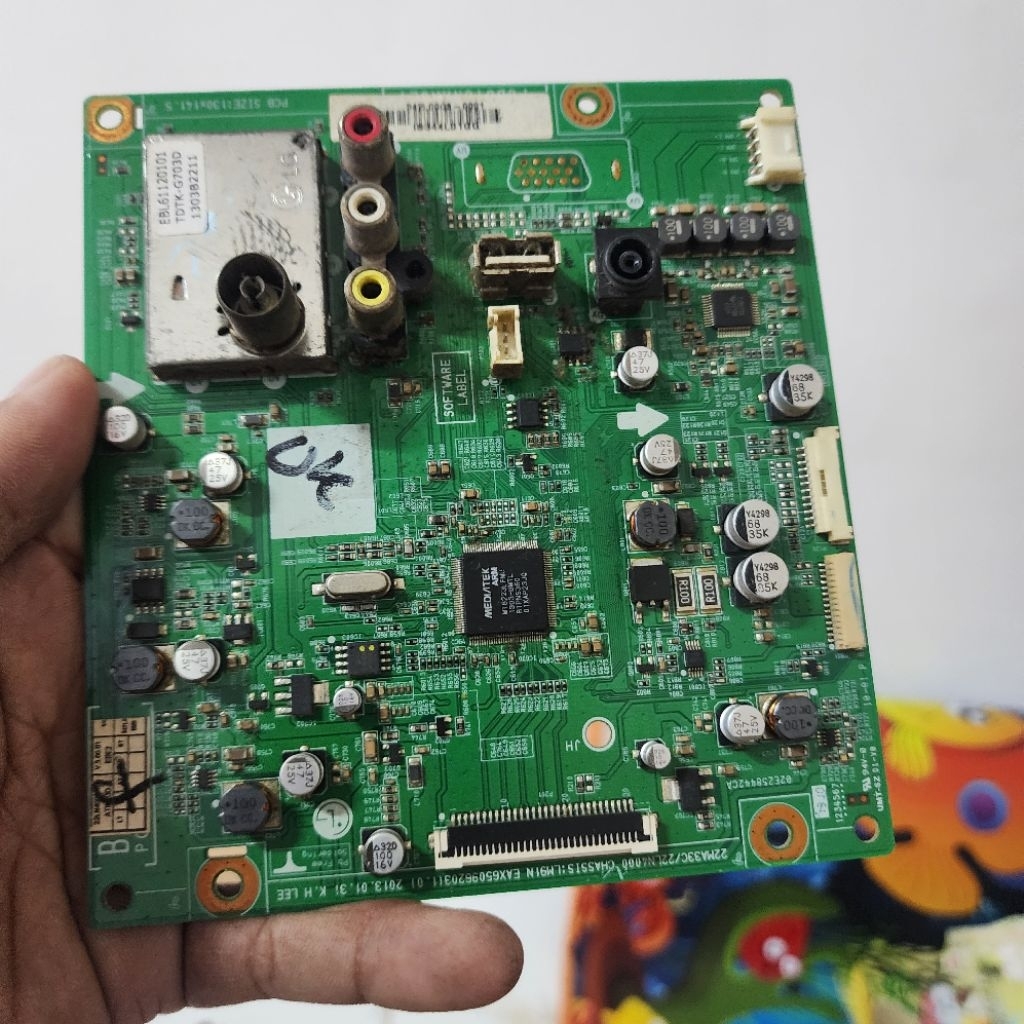 Mainboard TV LG 22LN 4000 TA  mesin TV led LG TV LCD LG copotan