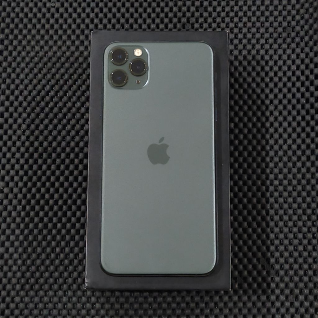 Iphone 11 Pro Max 256 GB Garansi Resmi iBox Indonesia Second Original (Baca Deskripsi)