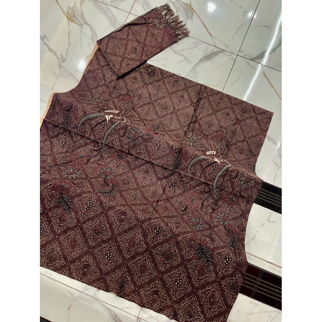 KAMEN SUTRA PARIS MOTIF KLASIK