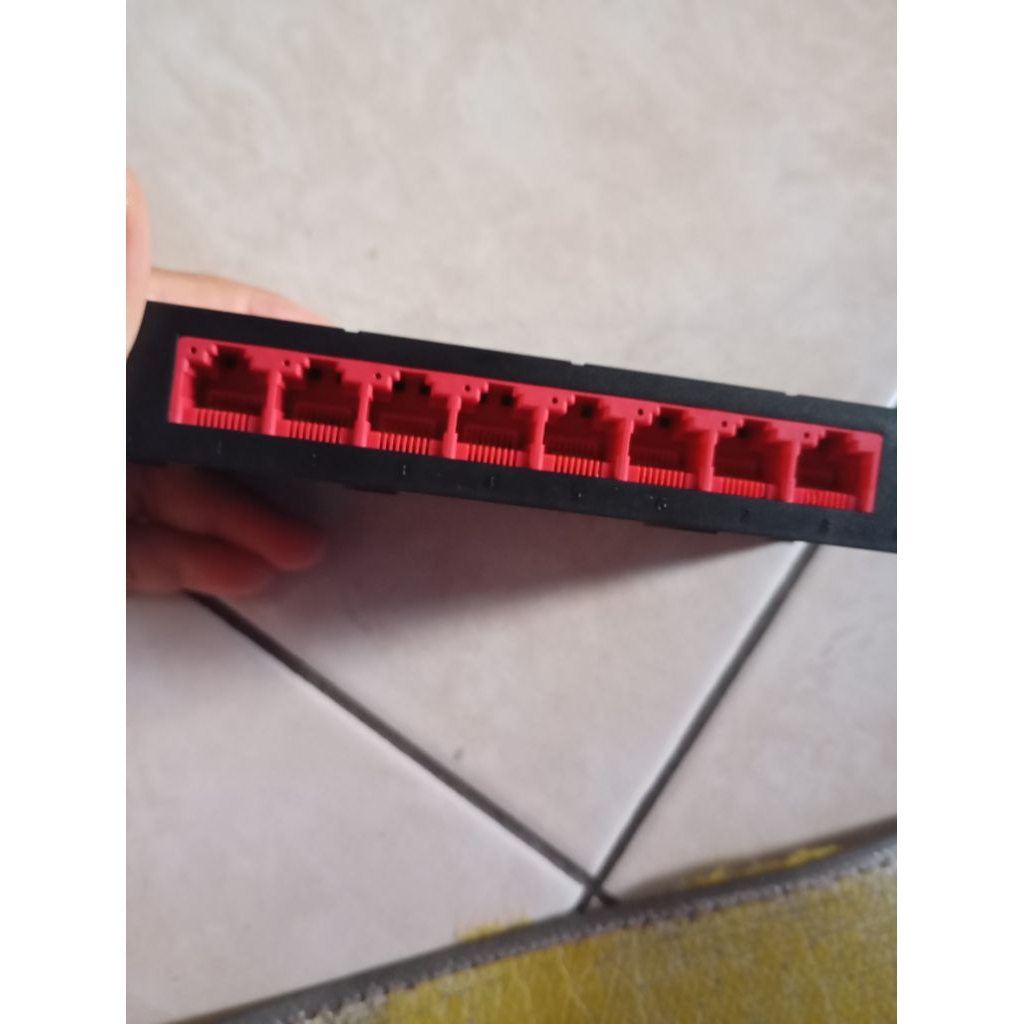 switch hub mercusys MS108G 8port gigabit