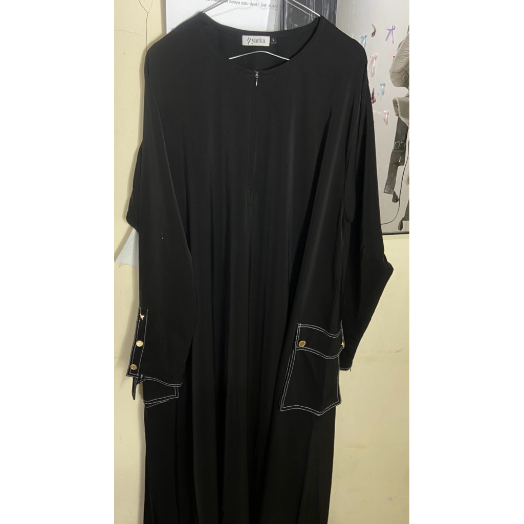 abaya yarka + khimar Fk hitam preloved