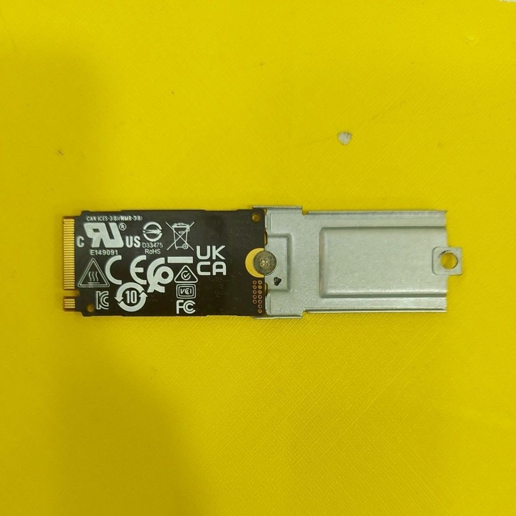 SSD NVME 128GB SAMSUNG COPOTAN LAPTOP kesehatan ssd difoto