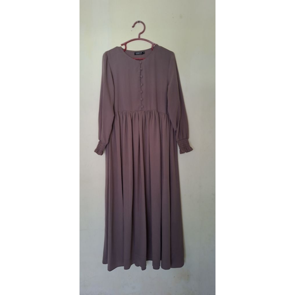 Preloved Abaya Saleeha