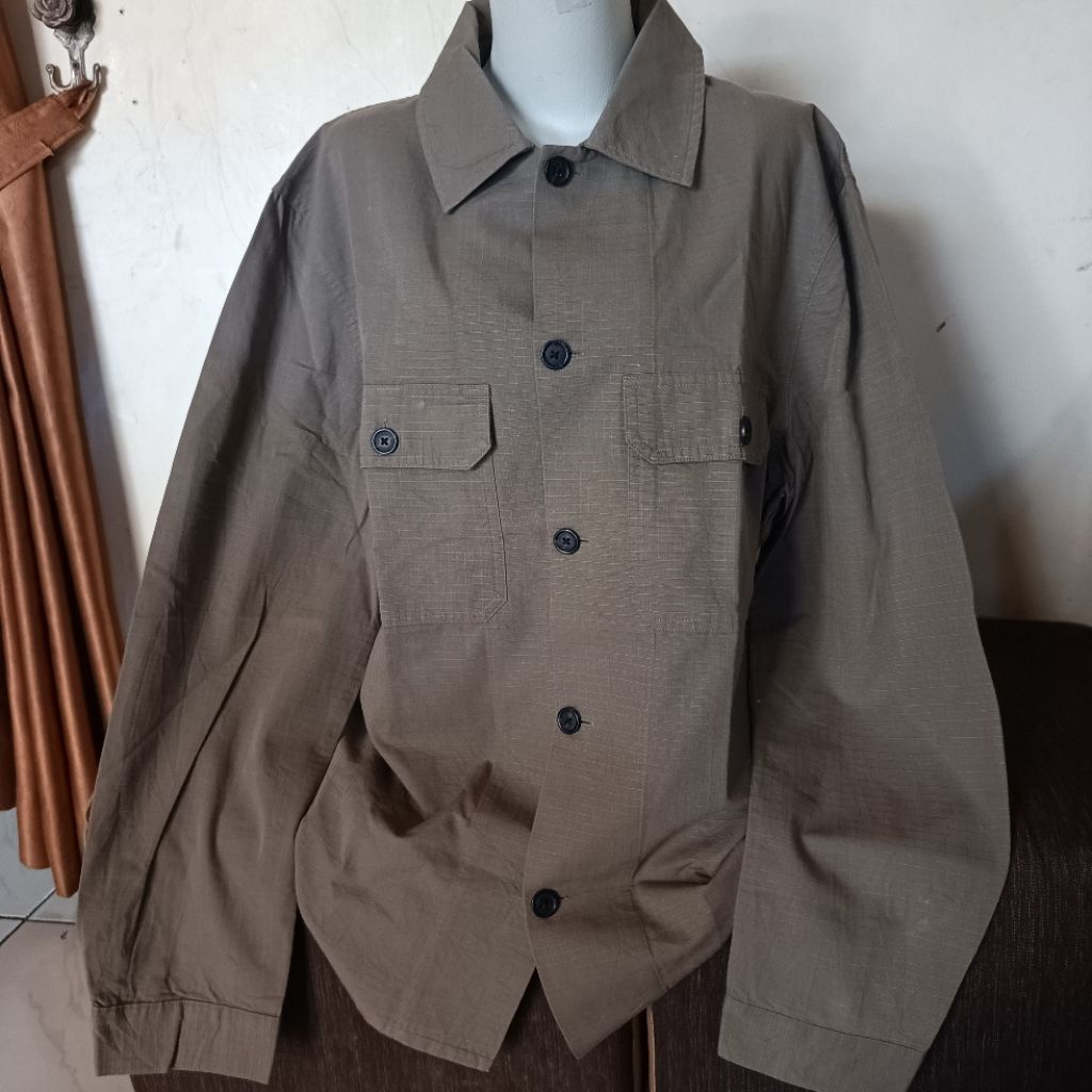 kemeja unisex giordano second