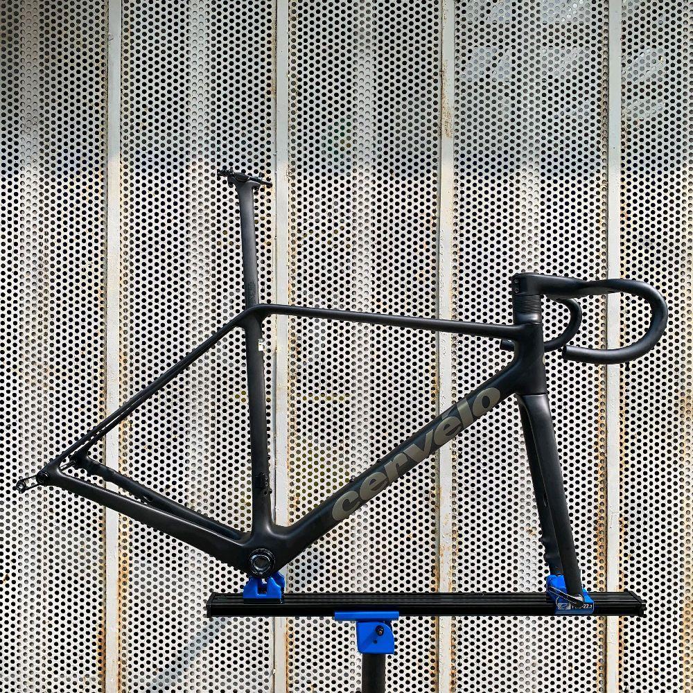 Cervelo R5 MY26 Frameset - Five Black/Bronze