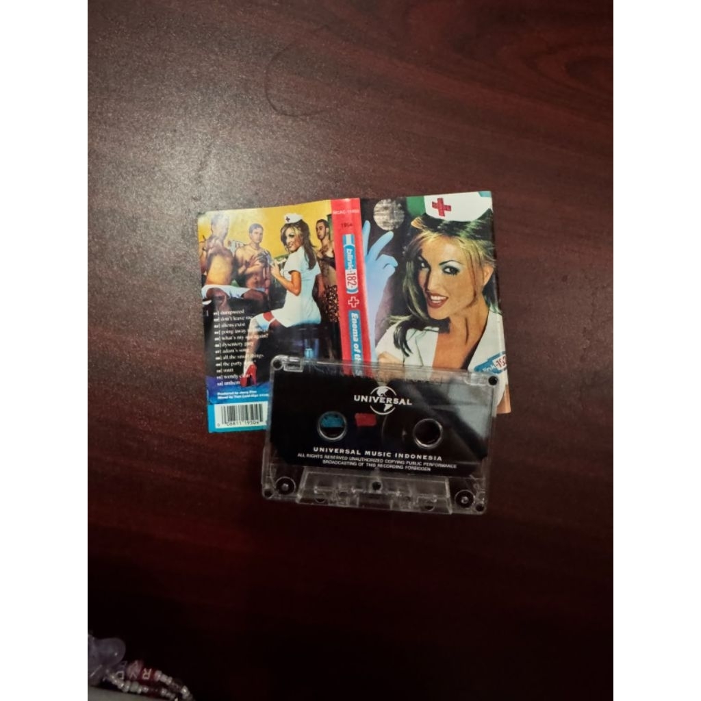 Kaset Pita - blink 182 - Enema Of The State