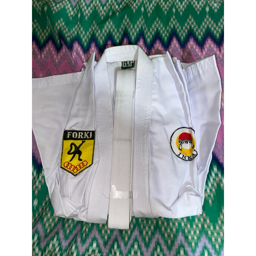 pl prelove preloved satu set baju khusus taekwondo anak umur 7