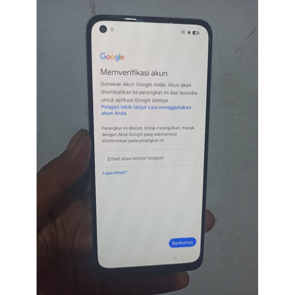 Oppo a78 4g ram 8/256 kekunci akun minus retak tipis orian sidik jari layar on.