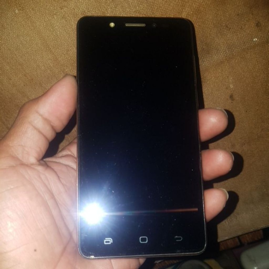 dijual lcd andromax smarfren model :B26D2H