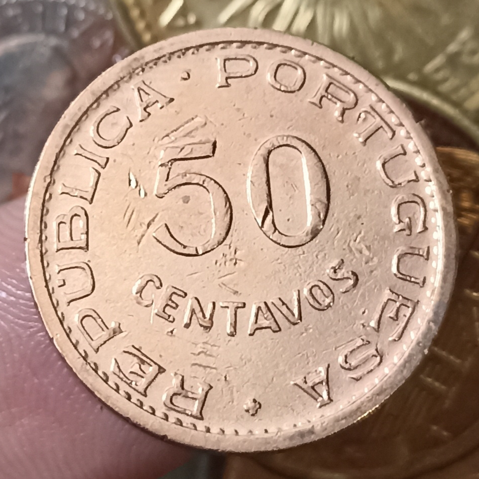Koin Timor Leste 50 Centavos Tahun 1970