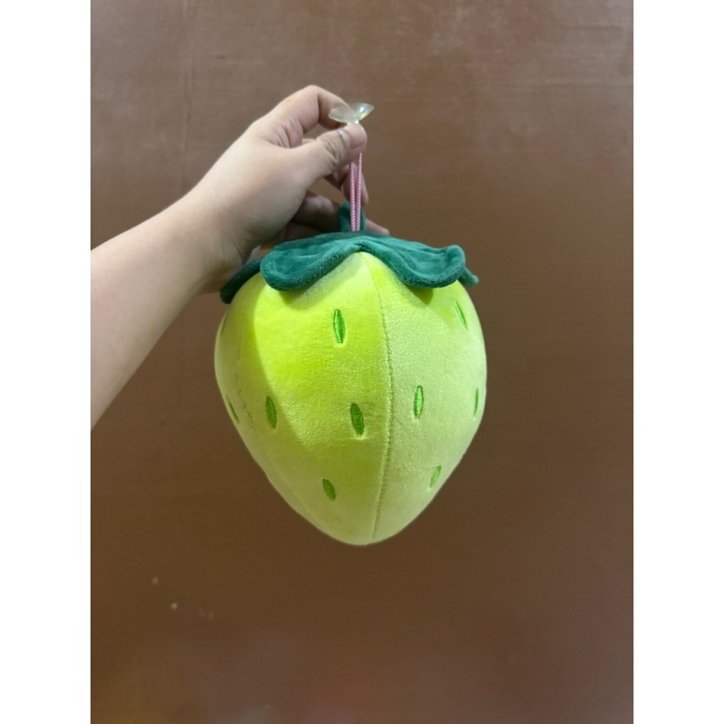 Boneka Karakter Buah Strawberry Hijau size 18x20cm / Boneka Buah Strawberry / Boneka Buah buahan