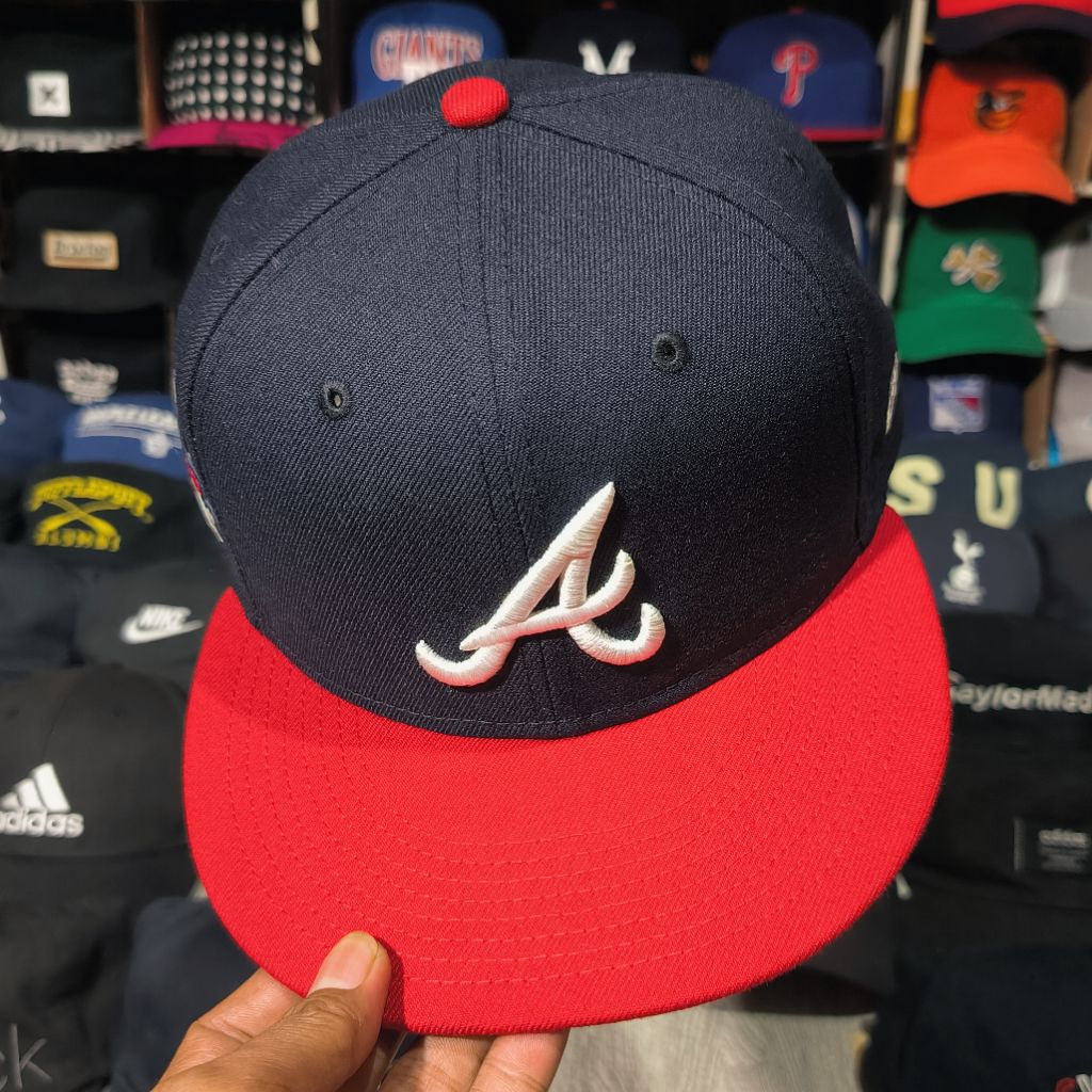 Topi New Era Atlanta Braves World Series