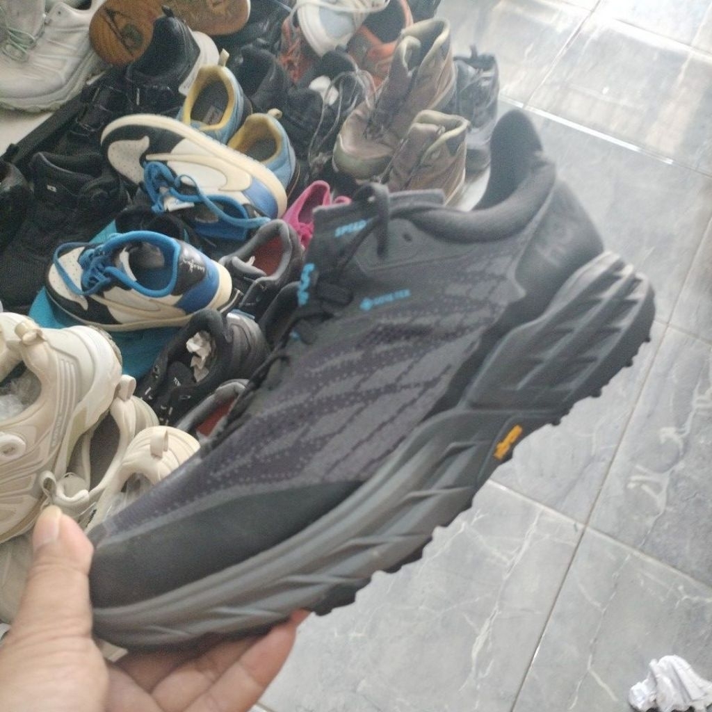 sepatu second original Hoka size 44.5/28.5