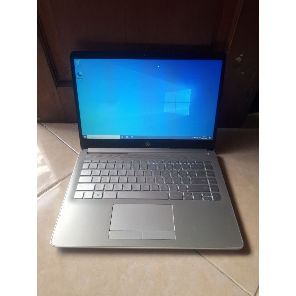 Laptop Second HP 14s DK0073AU AMD A4