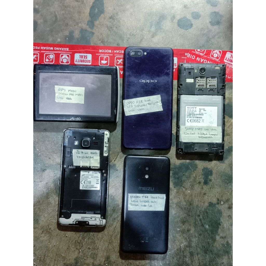 BORONGAN 5 UNIT HP Rusak SESUAI DI FOTO .