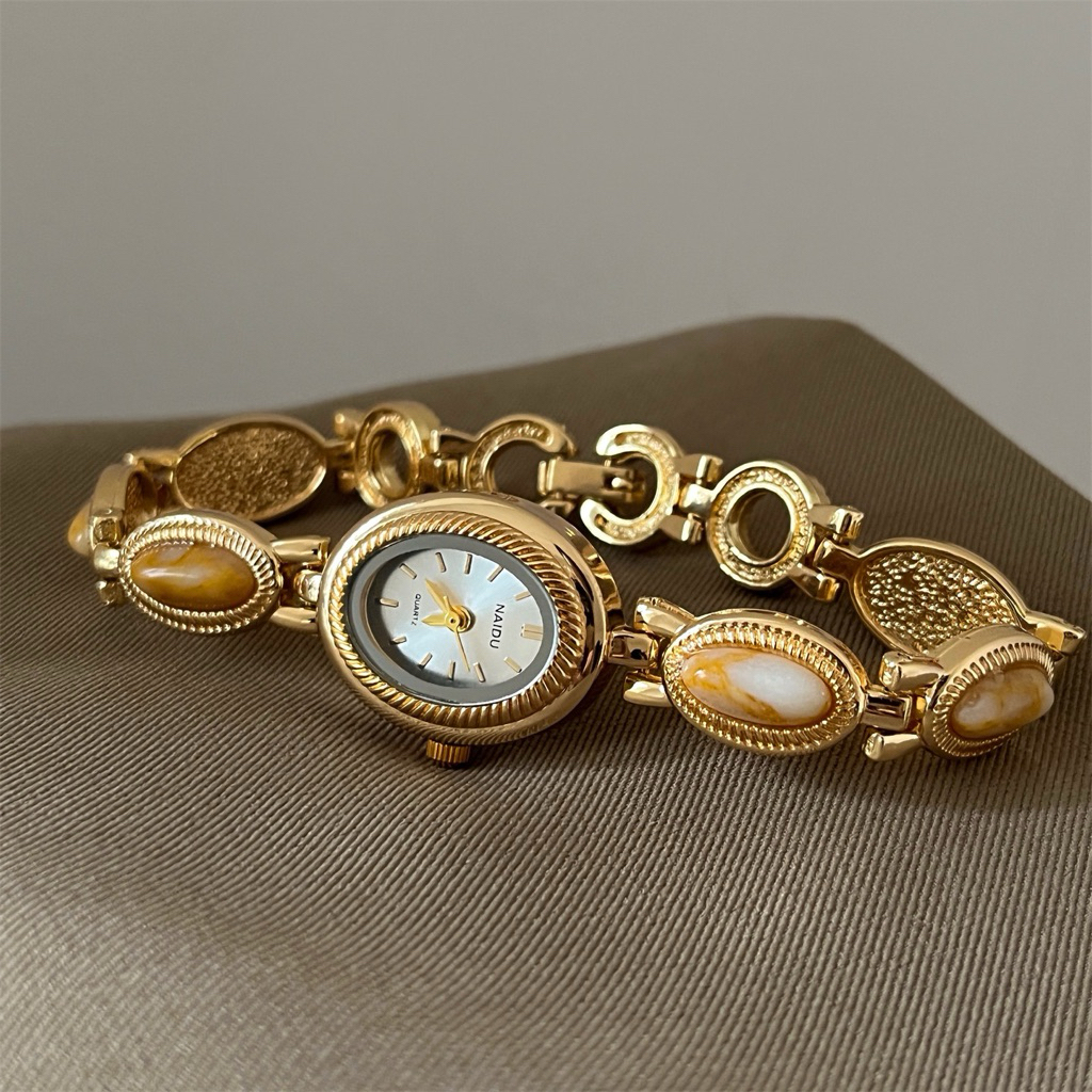 LIVENTE - Jam Tangan Wanita GEMMIE - Jam Tangan Elegant Motif Batu Batu Gemstone - Jam Tangan Stylis