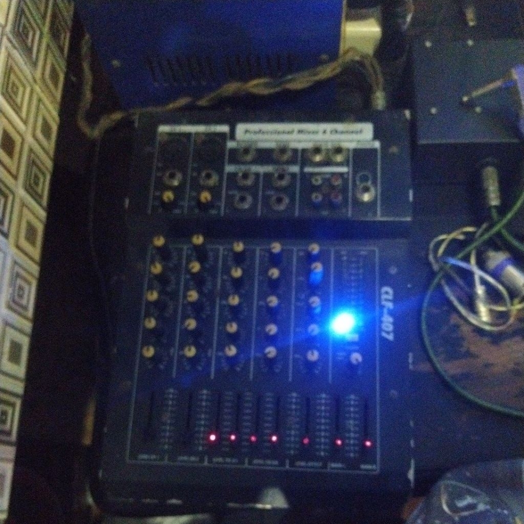 Mixer CLF 407 Professional Mixer 6 Channel