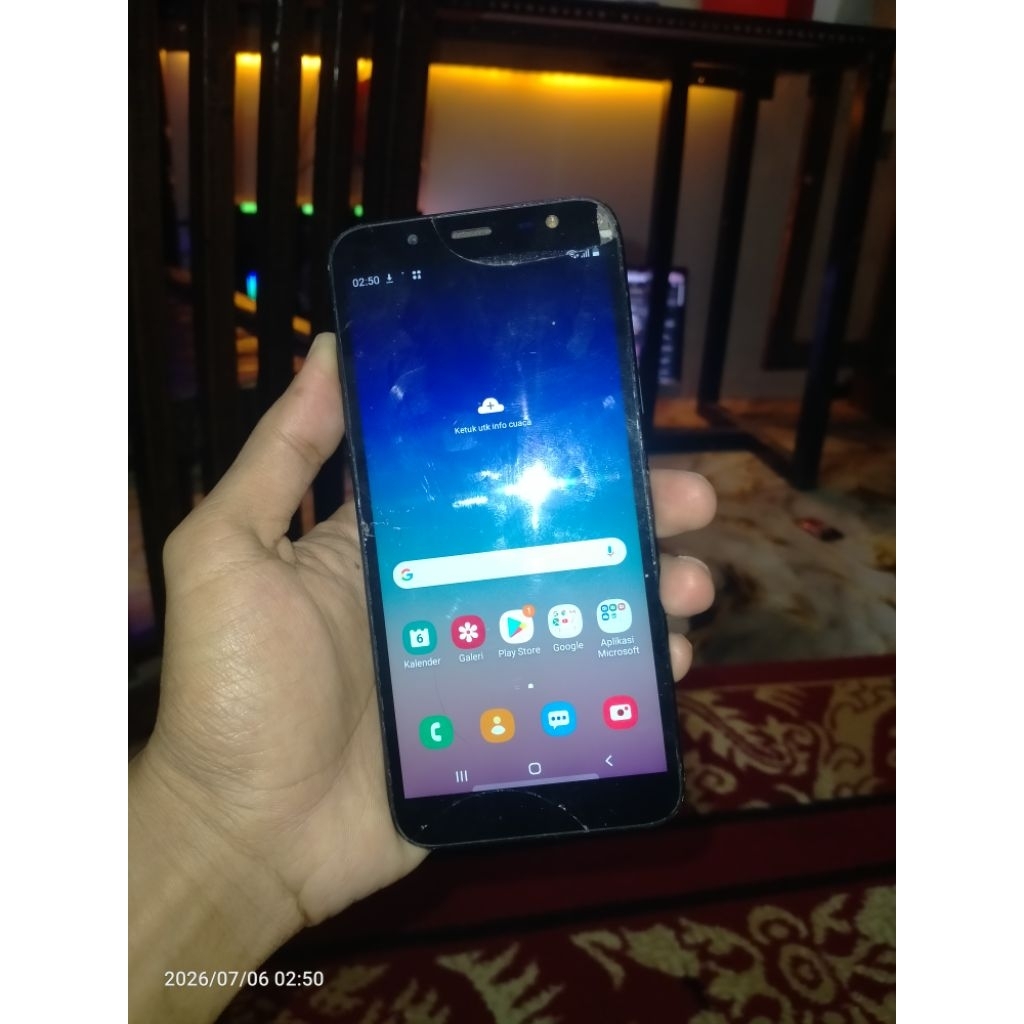 Samsung A6 2/32 minus lcd minta ganti