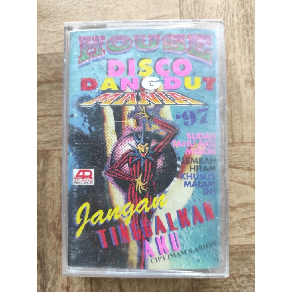 kaset pita house disco dangdut mania