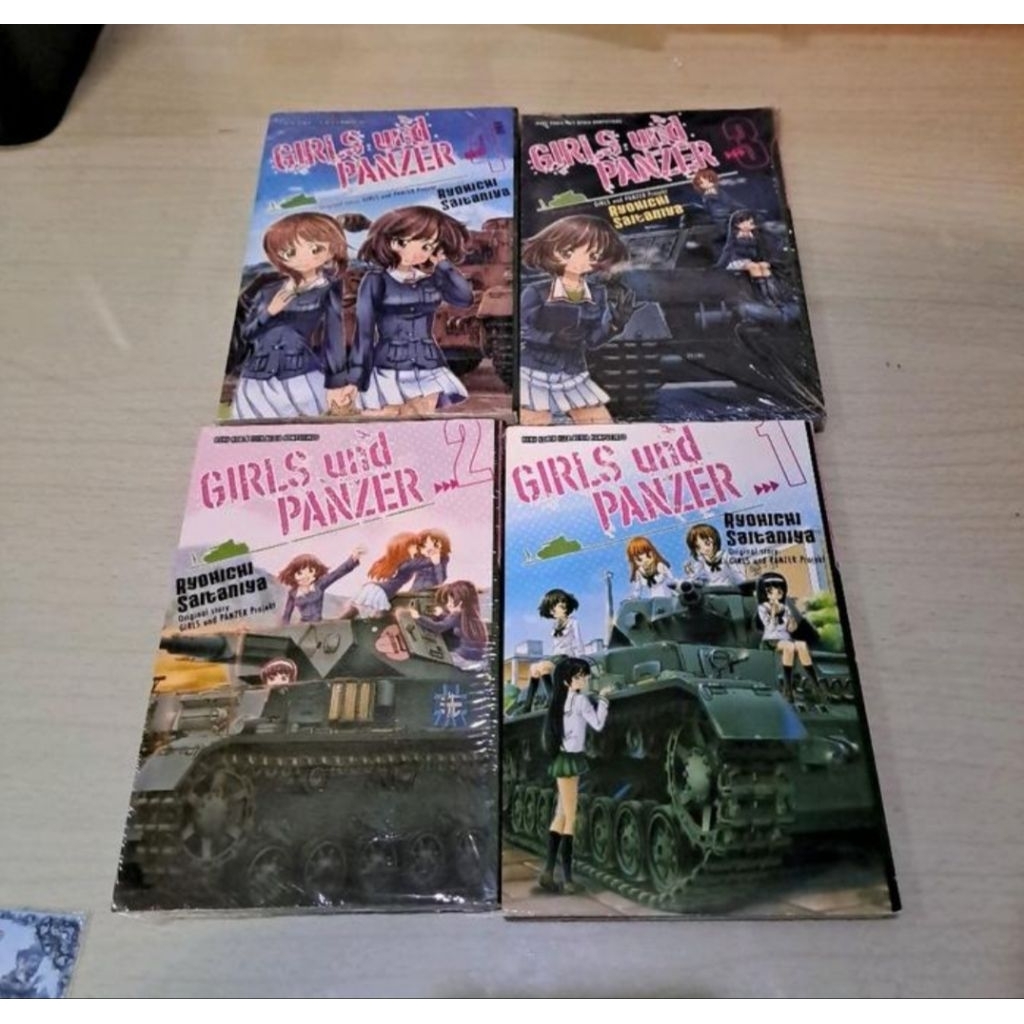Komik Girls und Panzer 1-9 end