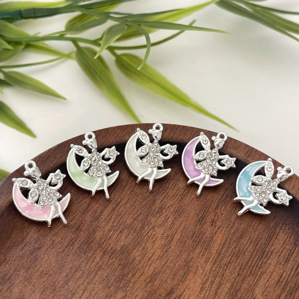 (1Pcs) D201 Charm Besi Peri Bulan Moon