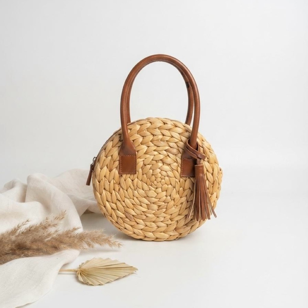 Tas Anyaman Eceng Gondok / Tas Bulat Anyaman / Tas Aesthetic Anyaman Eceng Gondok / Tas Bulat Eceng 