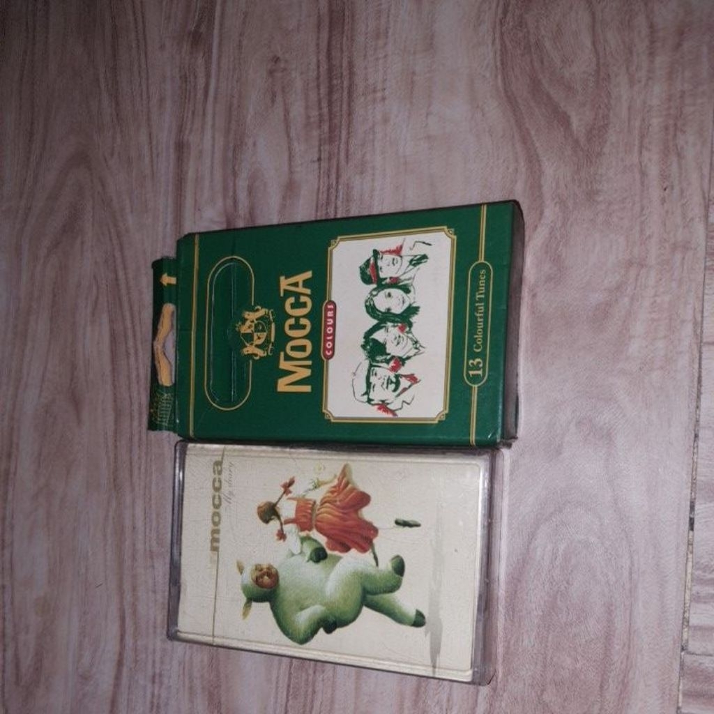 kaset pita mocca