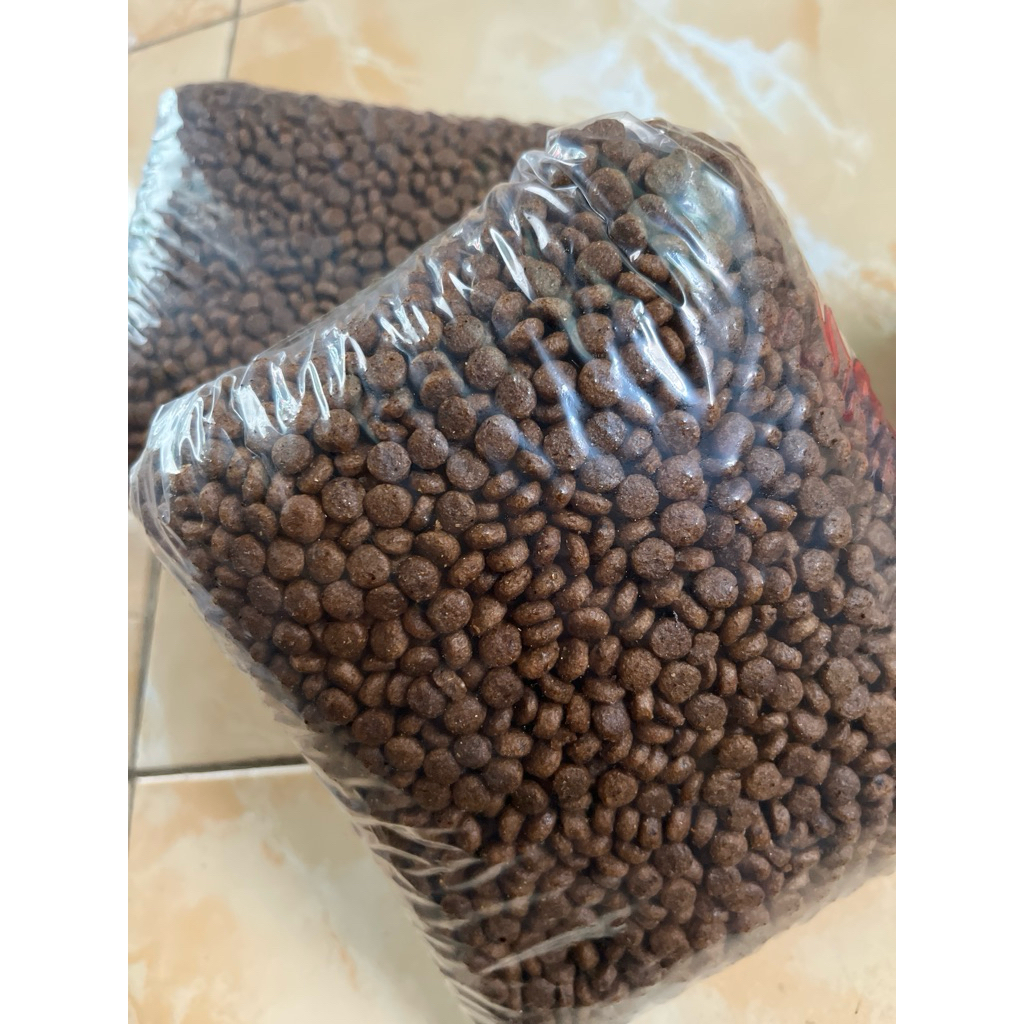 MAKANAN KUCING 1KG
